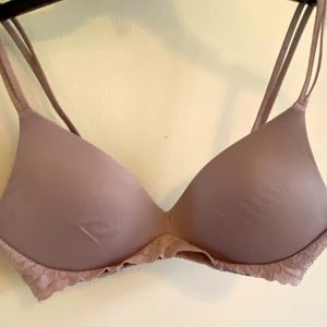 Aerie wireless bra sz 34b